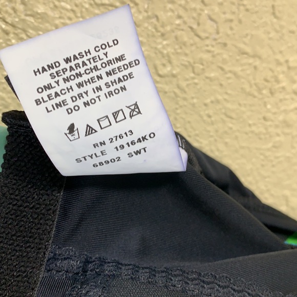 Robbylen Swim Top Tankini Black Blue Floral 12 - Picture 8 of 12